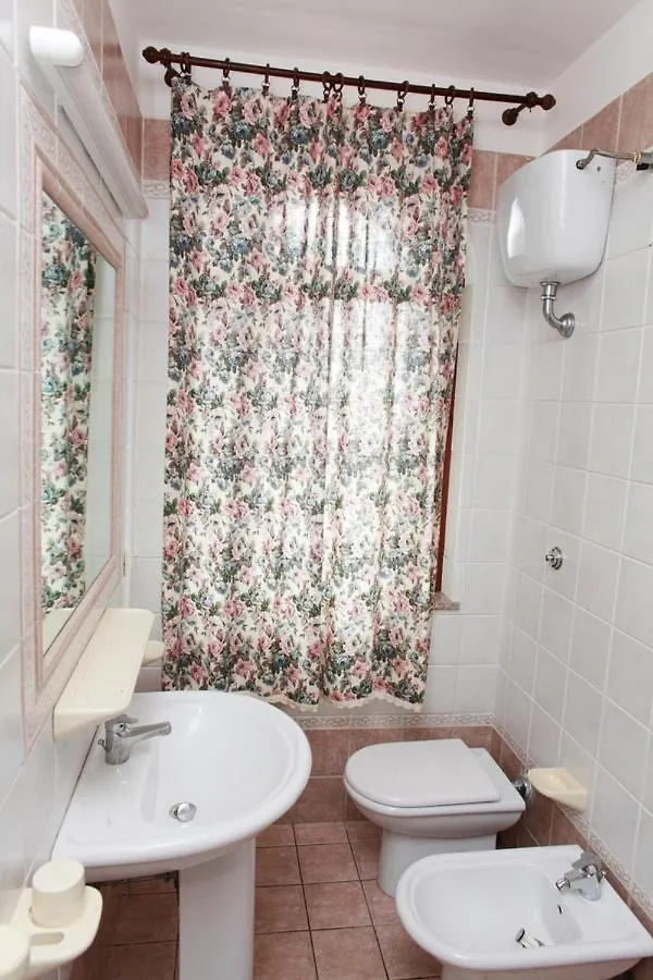 Apartment Dimore Dell'Isola Rossa