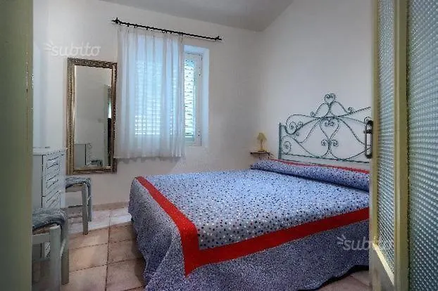 Apartment Dimore Dell'Isola Rossa